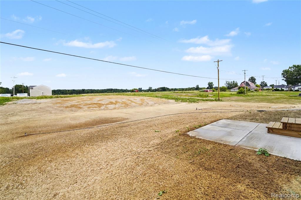 6044 Lahring Road Property Photo 22