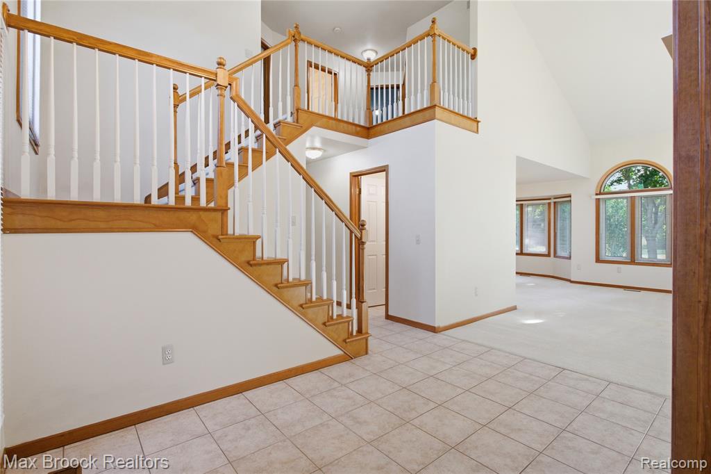 46547 Glen Eagle Drive Property Photo 5