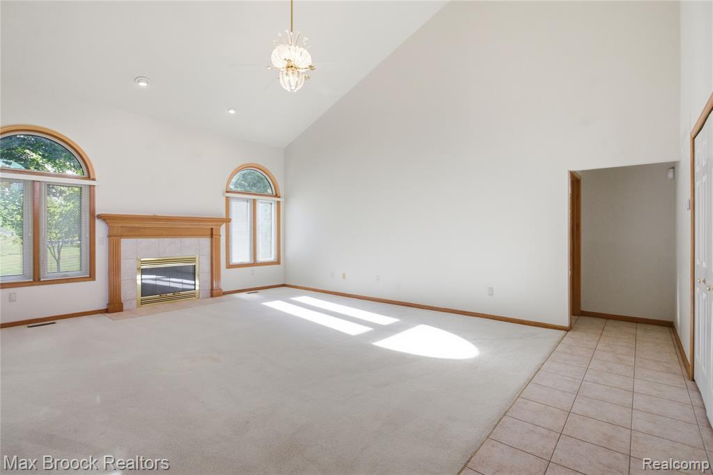 46547 Glen Eagle Drive Property Photo 8