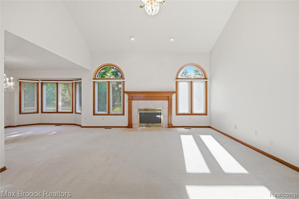 46547 Glen Eagle Drive Property Photo 9