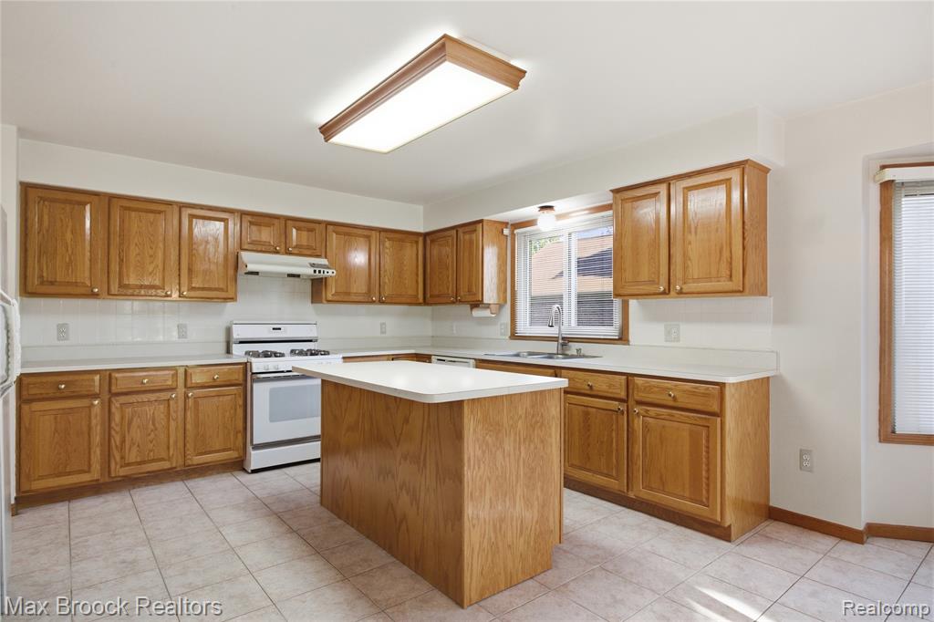 46547 Glen Eagle Drive Property Photo 20
