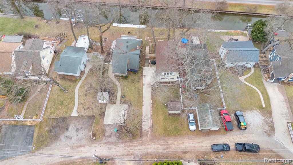 9473 Huron Street Property Photo 2