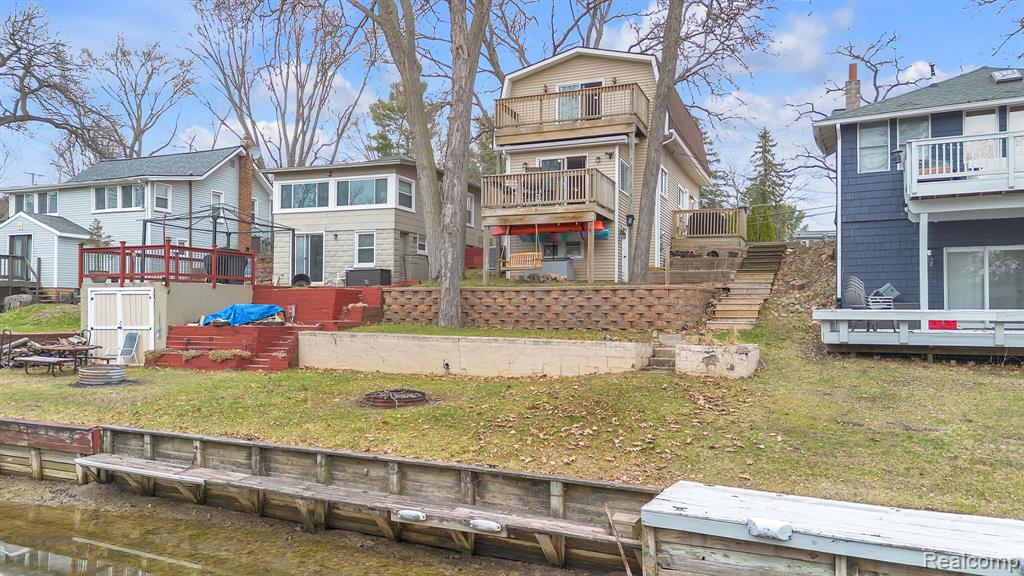 9473 Huron Street Property Photo 7