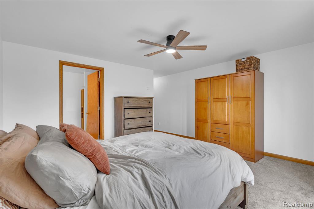 9473 Huron Street Property Photo 20