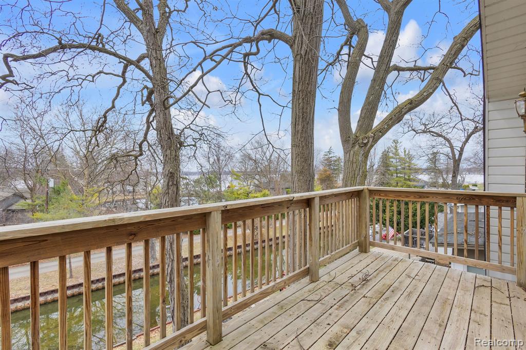 9473 Huron Street Property Photo 33