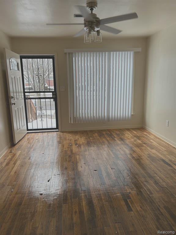 1881 S Deacon Street Property Photo 3