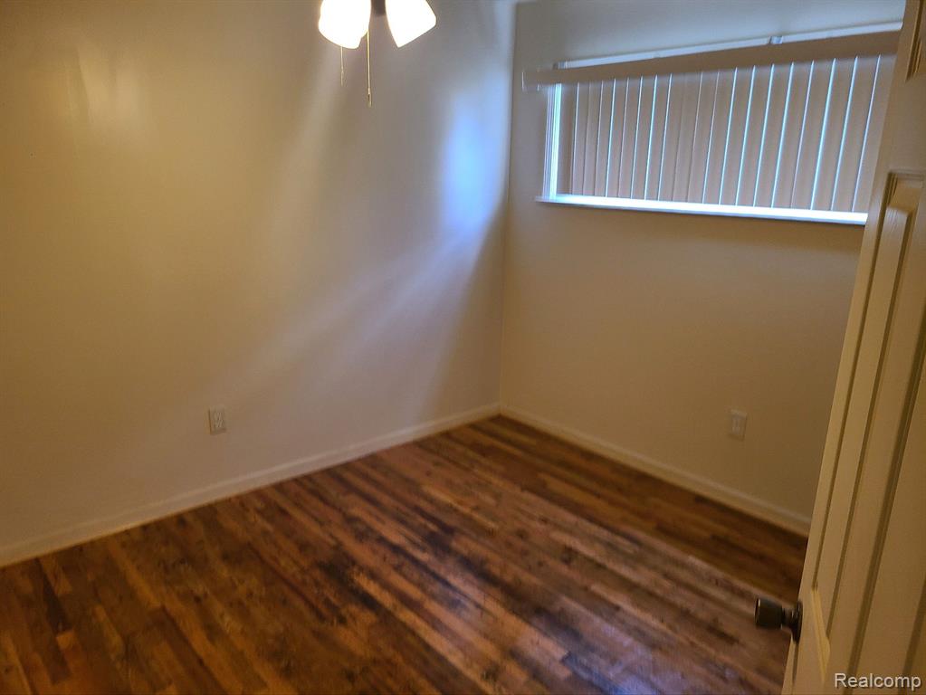 1881 S Deacon Street Property Photo 7