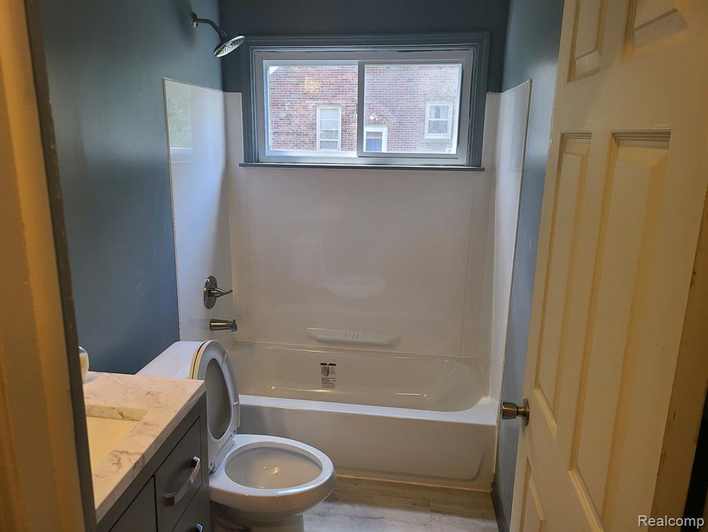 1881 S Deacon Street Property Photo 11