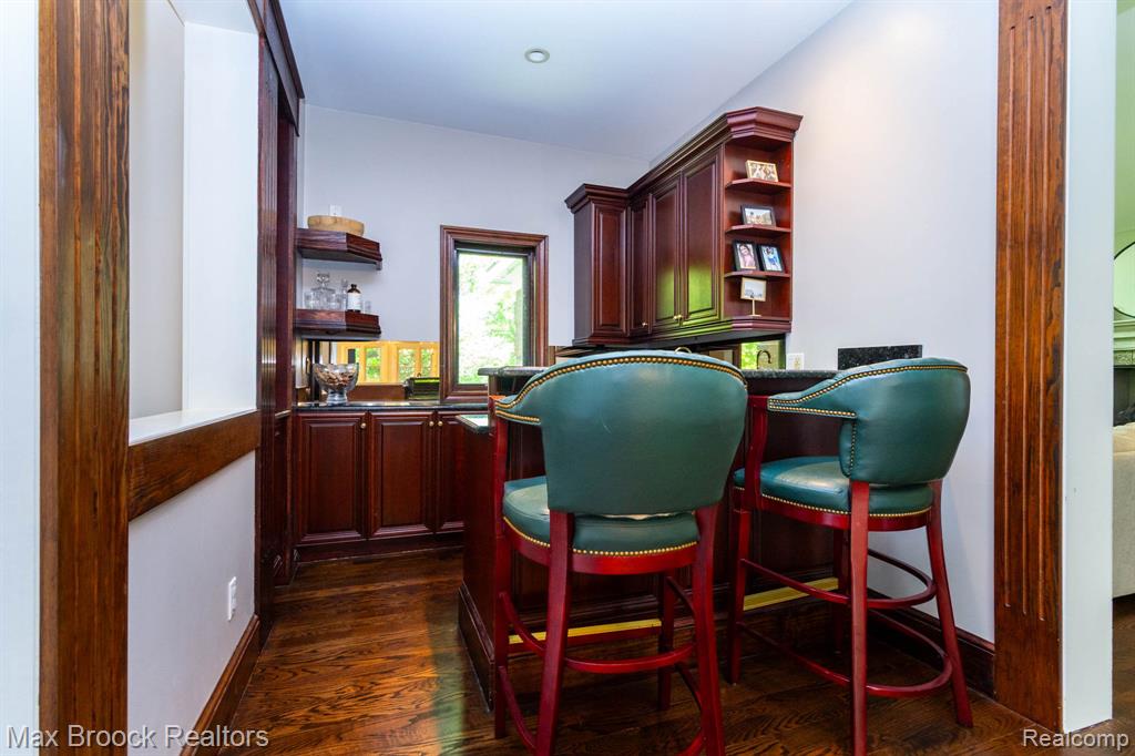 6604 College Park Drive Property Photo 36
