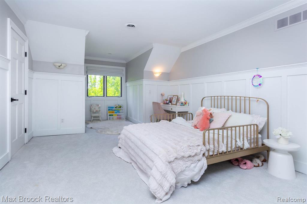 6604 College Park Drive Property Photo 46