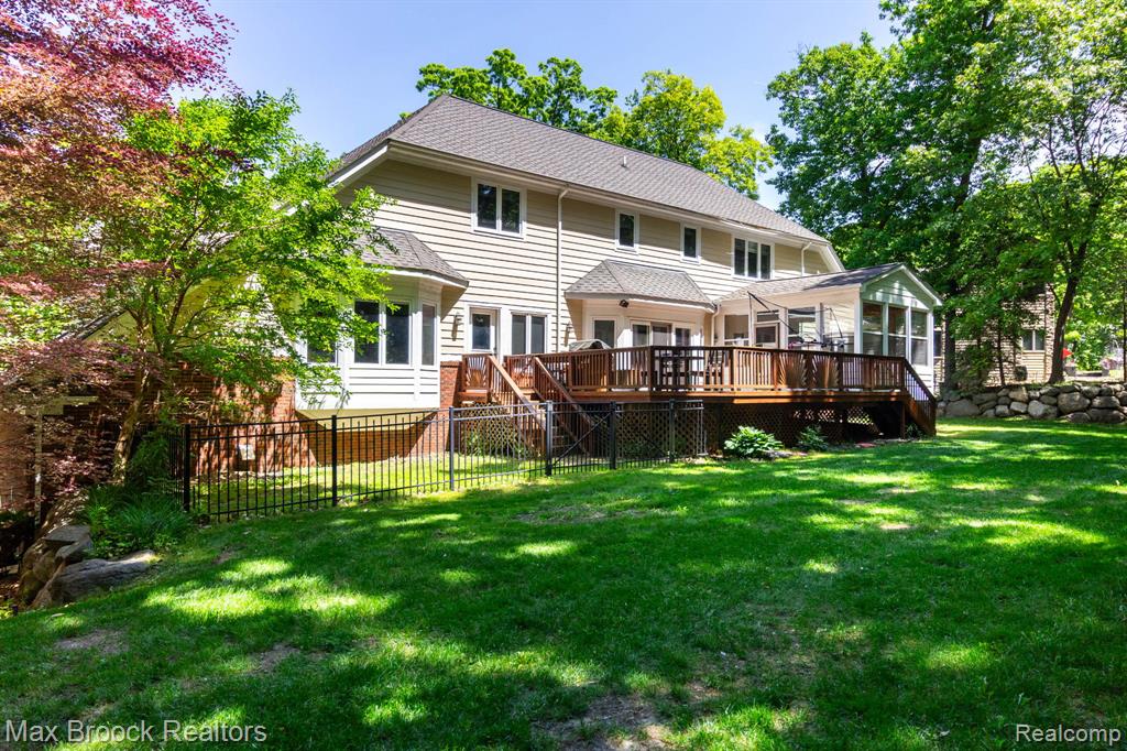 6604 College Park Drive Property Photo 61