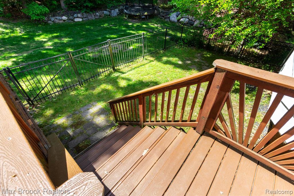 6604 College Park Drive Property Photo 70