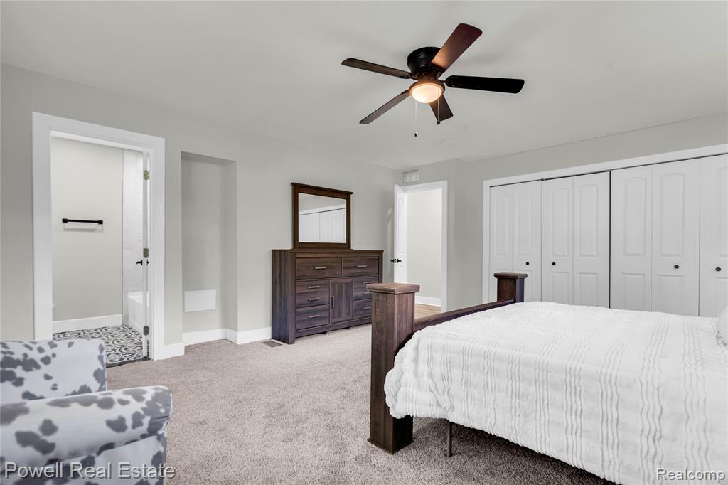 24139 Philip Drive Property Photo 17