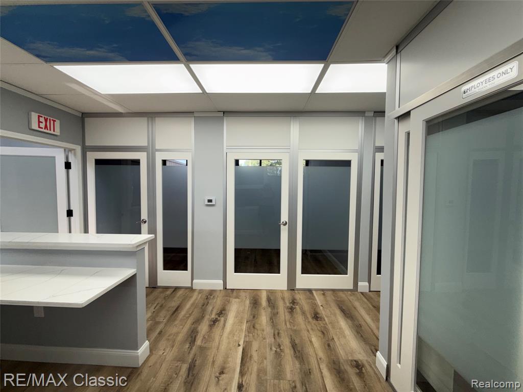 8528 N Canton Center Road Property Photo 12