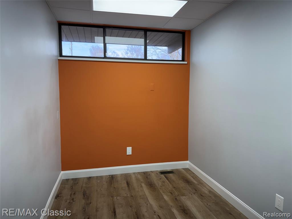 8528 N Canton Center Road Property Photo 14
