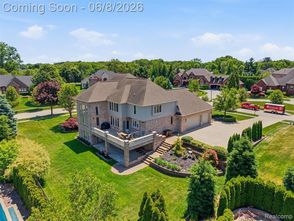 54150 Queensborough Drive Property Photo 10