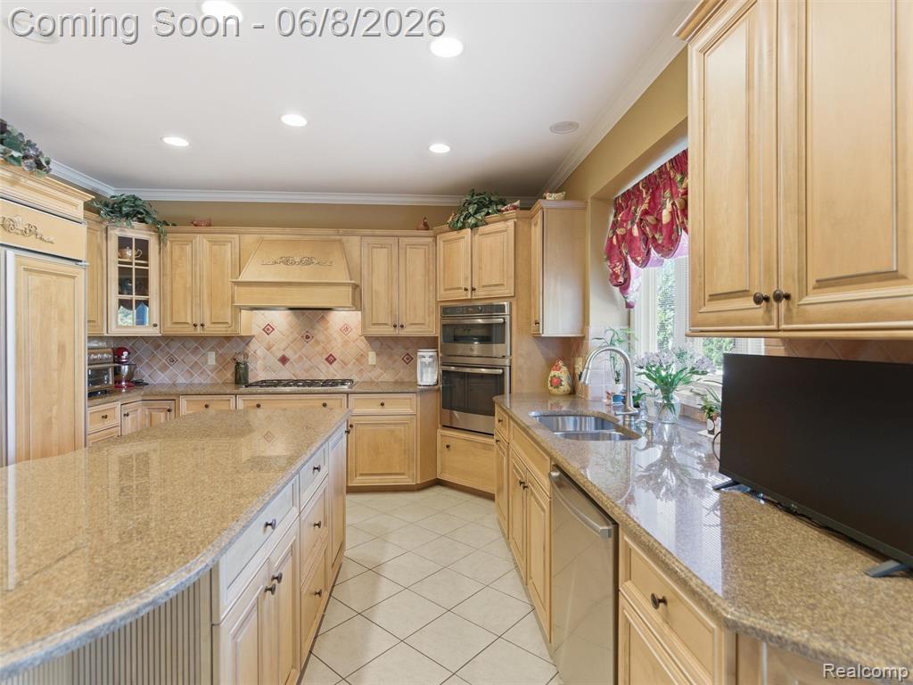 54150 Queensborough Drive Property Photo 33