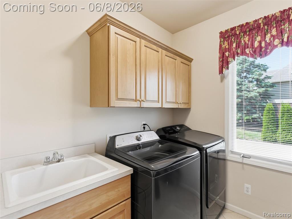 54150 Queensborough Drive Property Photo 40