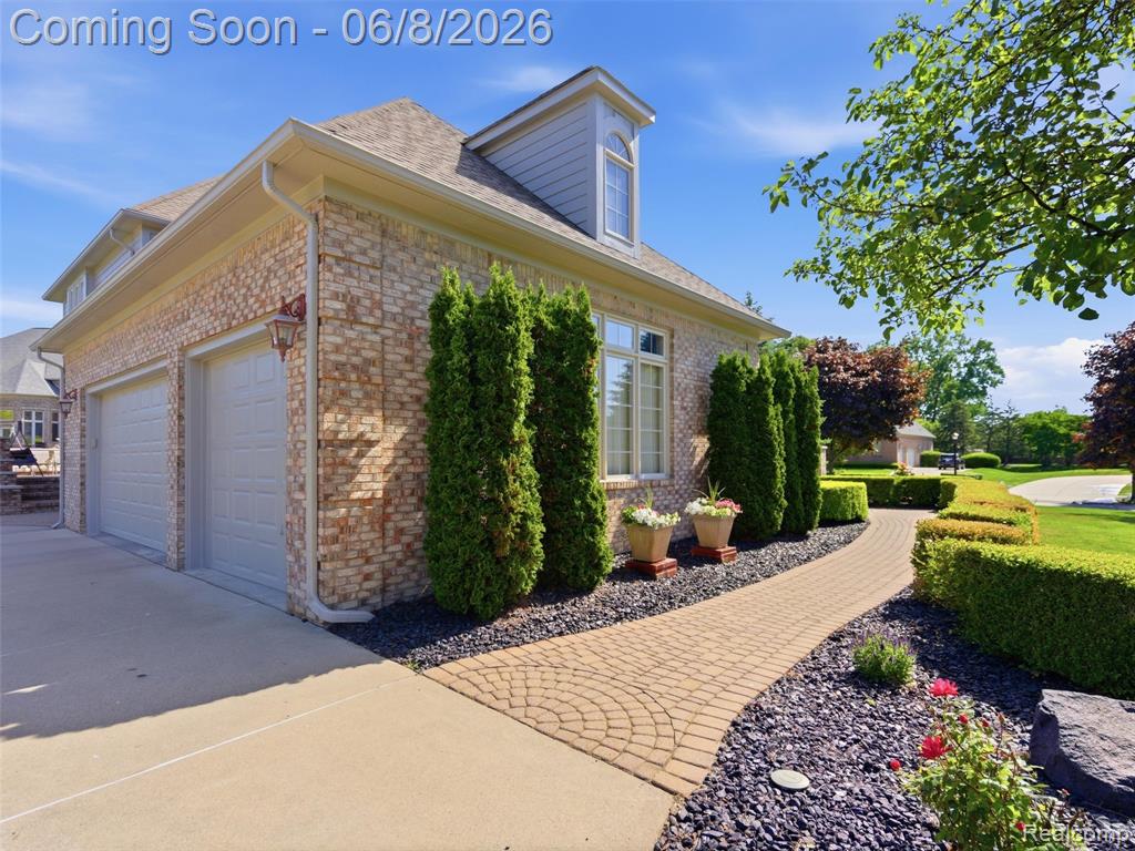 54150 Queensborough Drive Property Photo 84