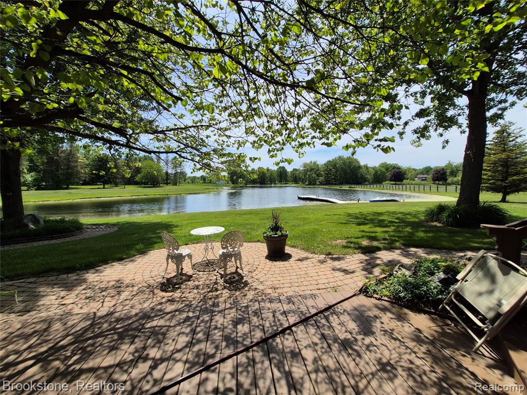 5910 Spring Valley Lane Property Photo 1