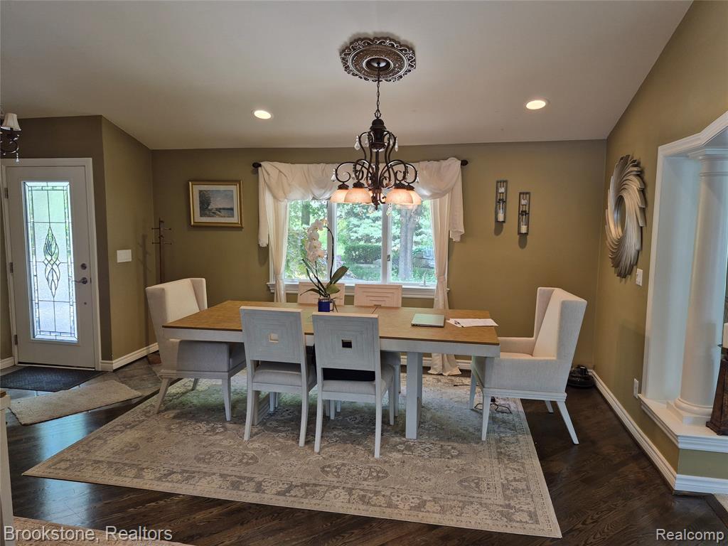 5910 Spring Valley Lane Property Photo 23