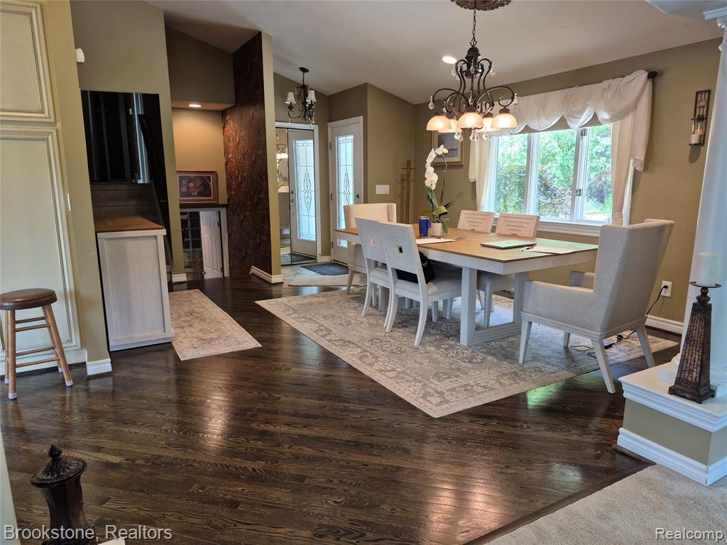 5910 Spring Valley Lane Property Photo 24