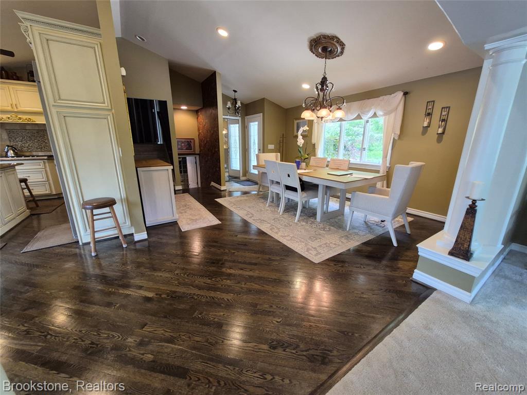 5910 Spring Valley Lane Property Photo 25
