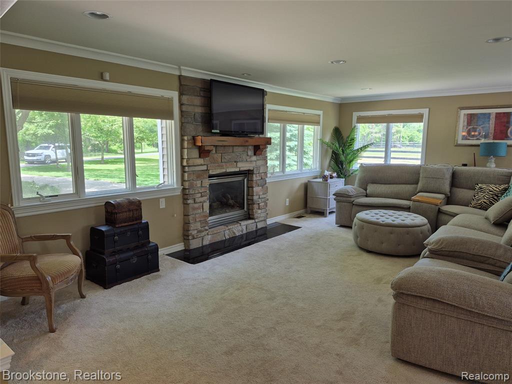 5910 Spring Valley Lane Property Photo 29