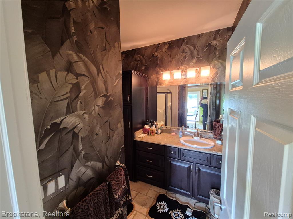 5910 Spring Valley Lane Property Photo 62