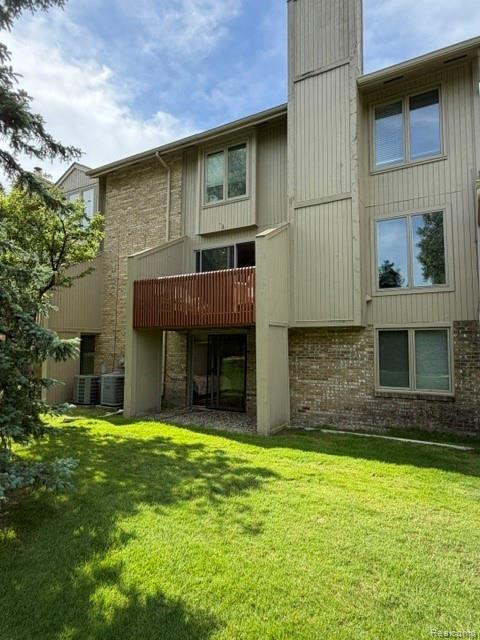 4070 Foxpointe Drive Property Photo 5