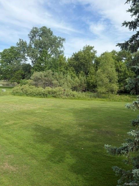 4070 Foxpointe Drive Property Photo 8