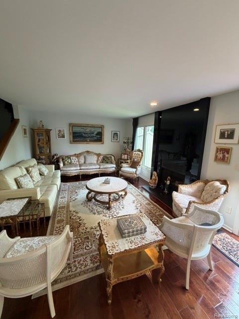 4070 Foxpointe Drive Property Photo 14