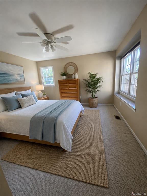 8095 Woodstone Court Property Photo 19