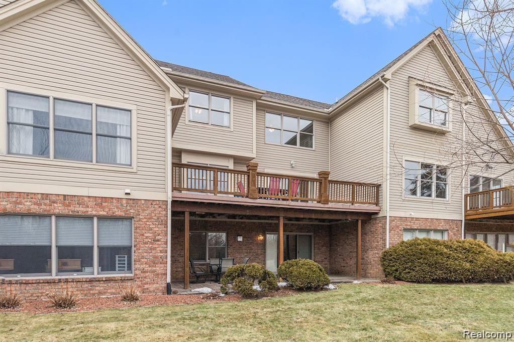 8095 Woodstone Court Property Photo 35