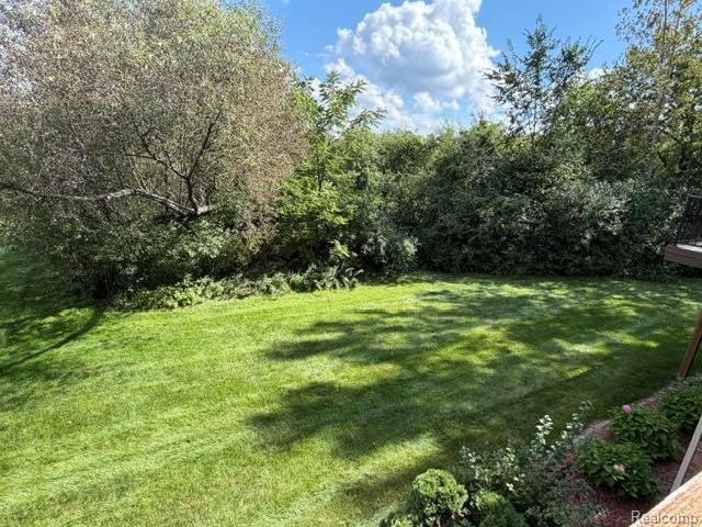 8095 Woodstone Court Property Photo 37