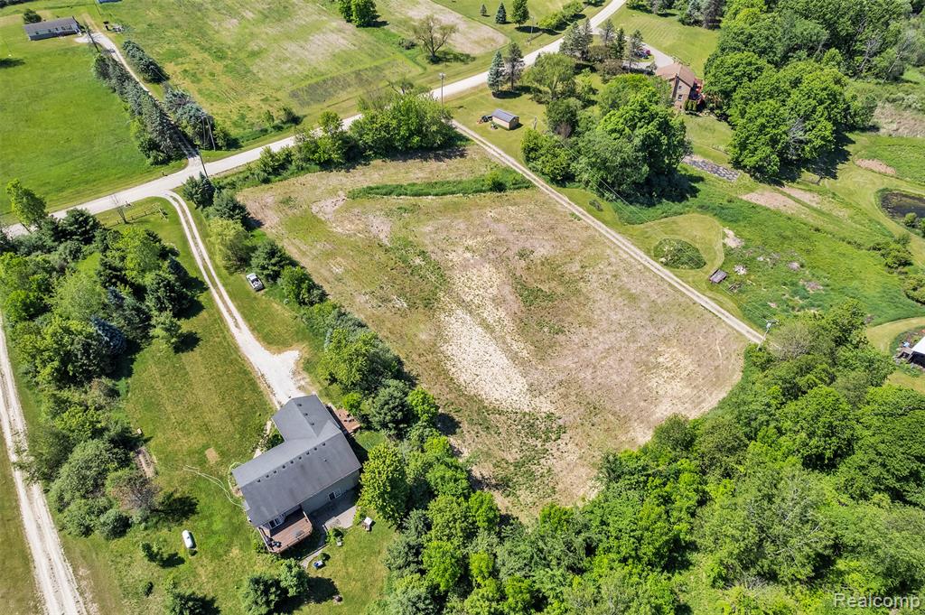 Vl-000 Charles Huff Road Property Photo 9