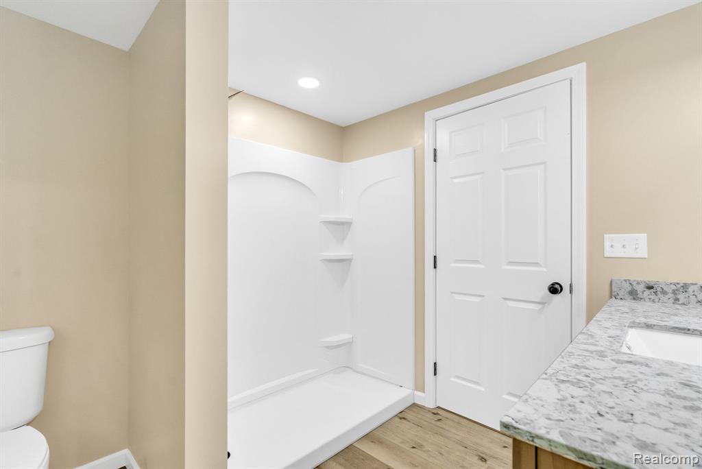 34 Pack Street Property Photo 20