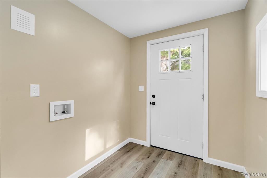 34 Pack Street Property Photo 27