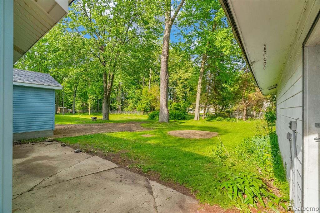 34 Pack Street Property Photo 30