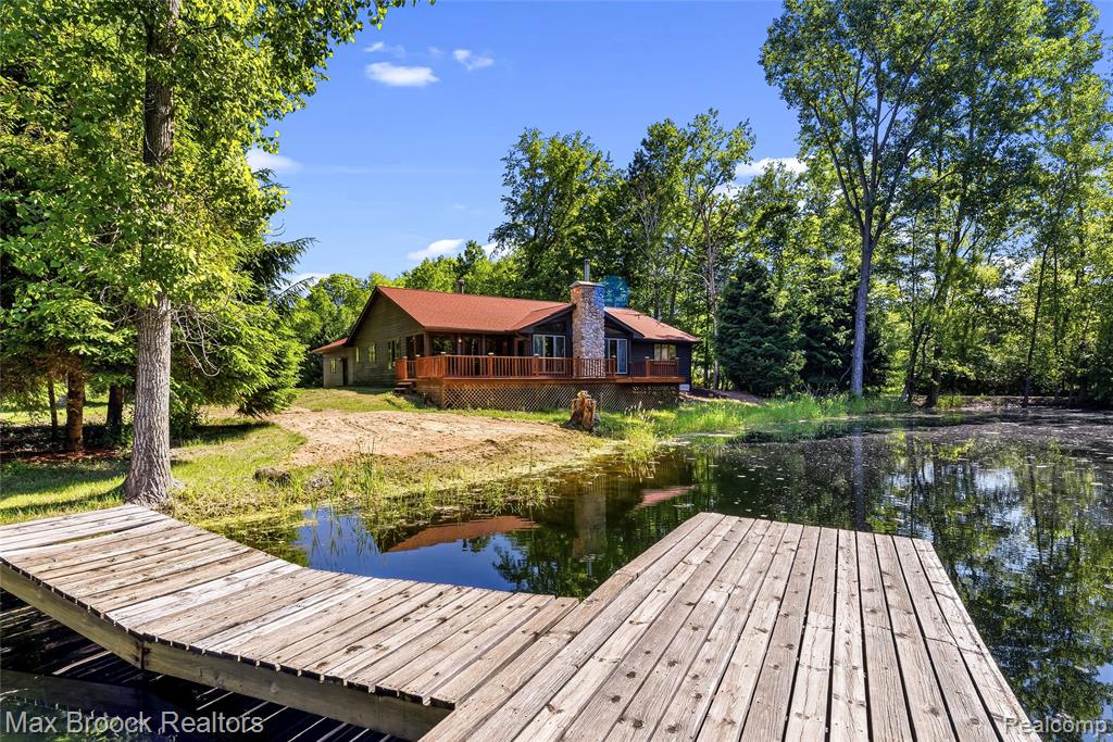 892 W Barnes Lake Road Property Photo 3