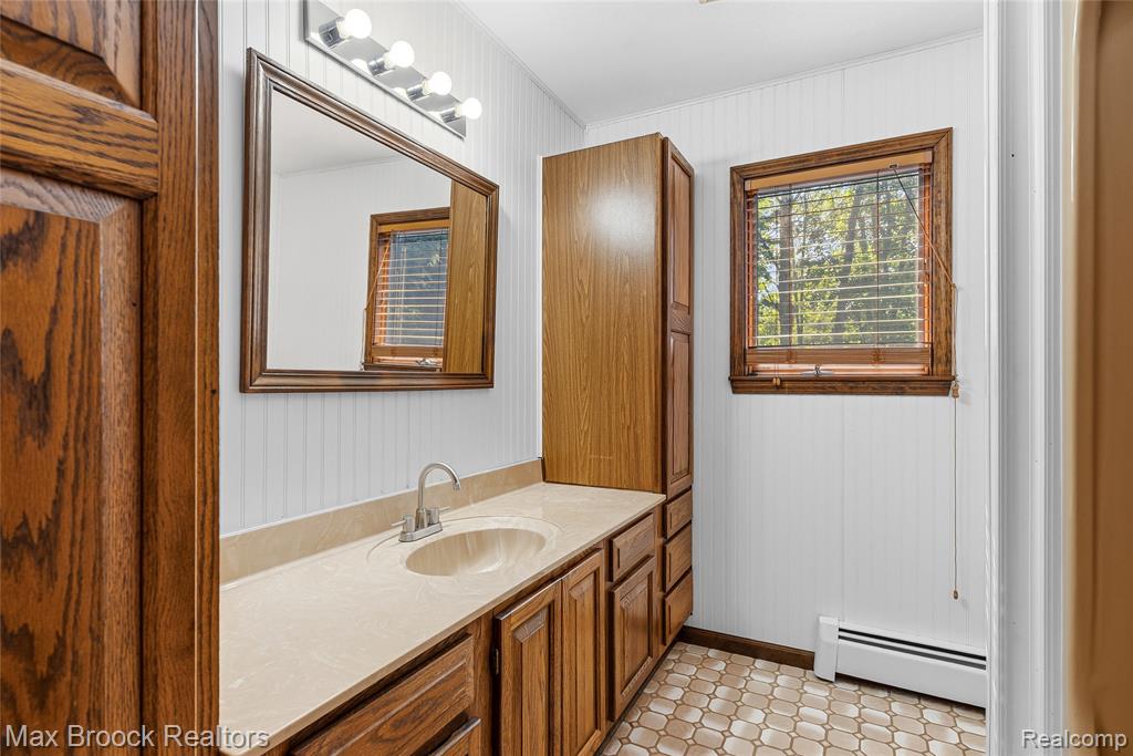 892 W Barnes Lake Road Property Photo 16