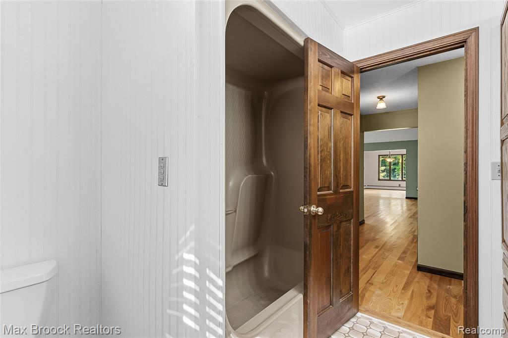 892 W Barnes Lake Road Property Photo 17