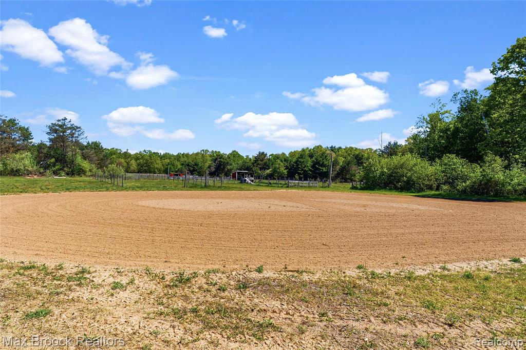 892 W Barnes Lake Road Property Photo 40