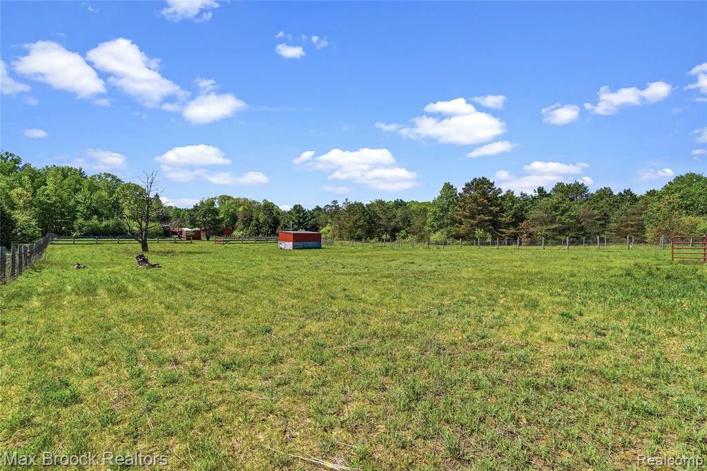 892 W Barnes Lake Road Property Photo 41