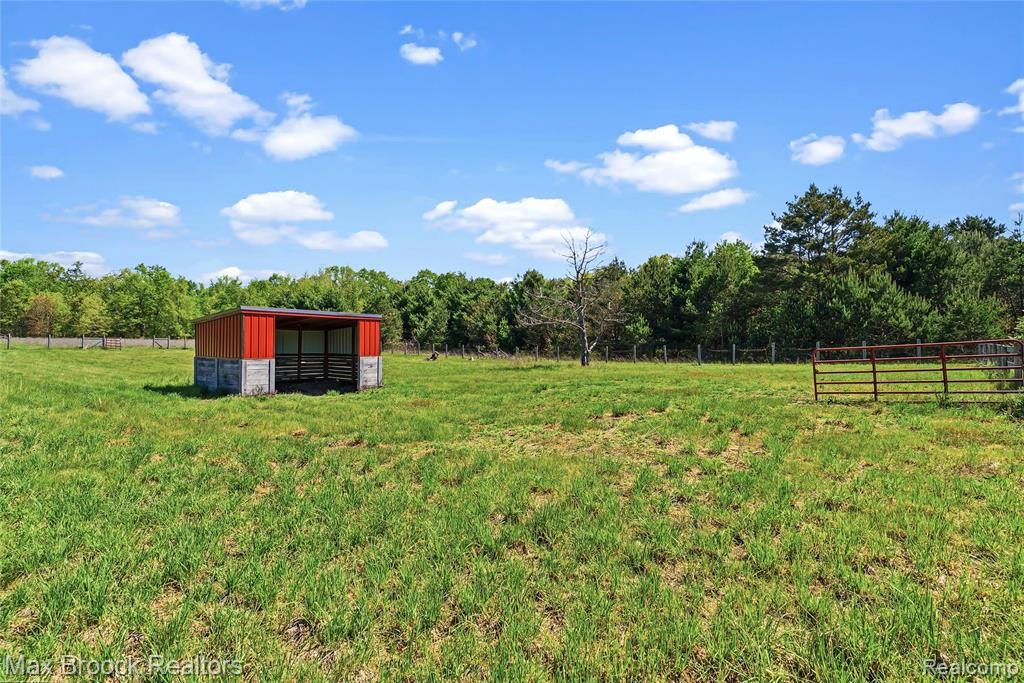 892 W Barnes Lake Road Property Photo 43