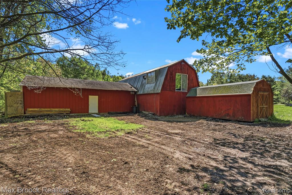 892 W Barnes Lake Road Property Photo 47