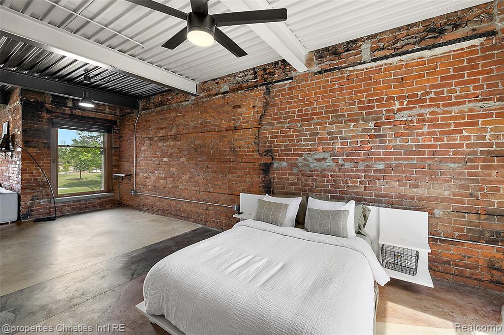 112 Watson Street Property Photo 20