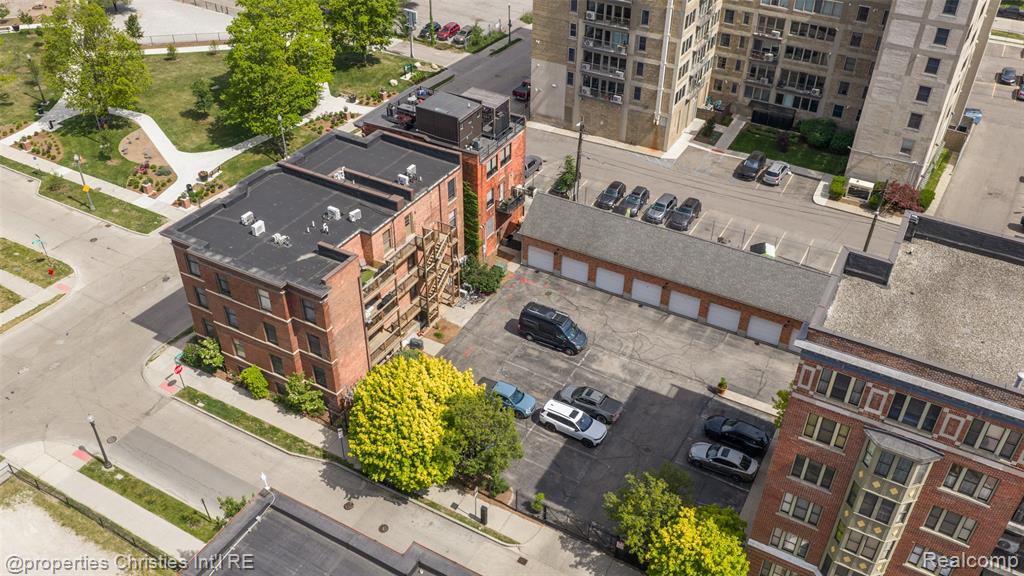 112 Watson Street Property Photo 35