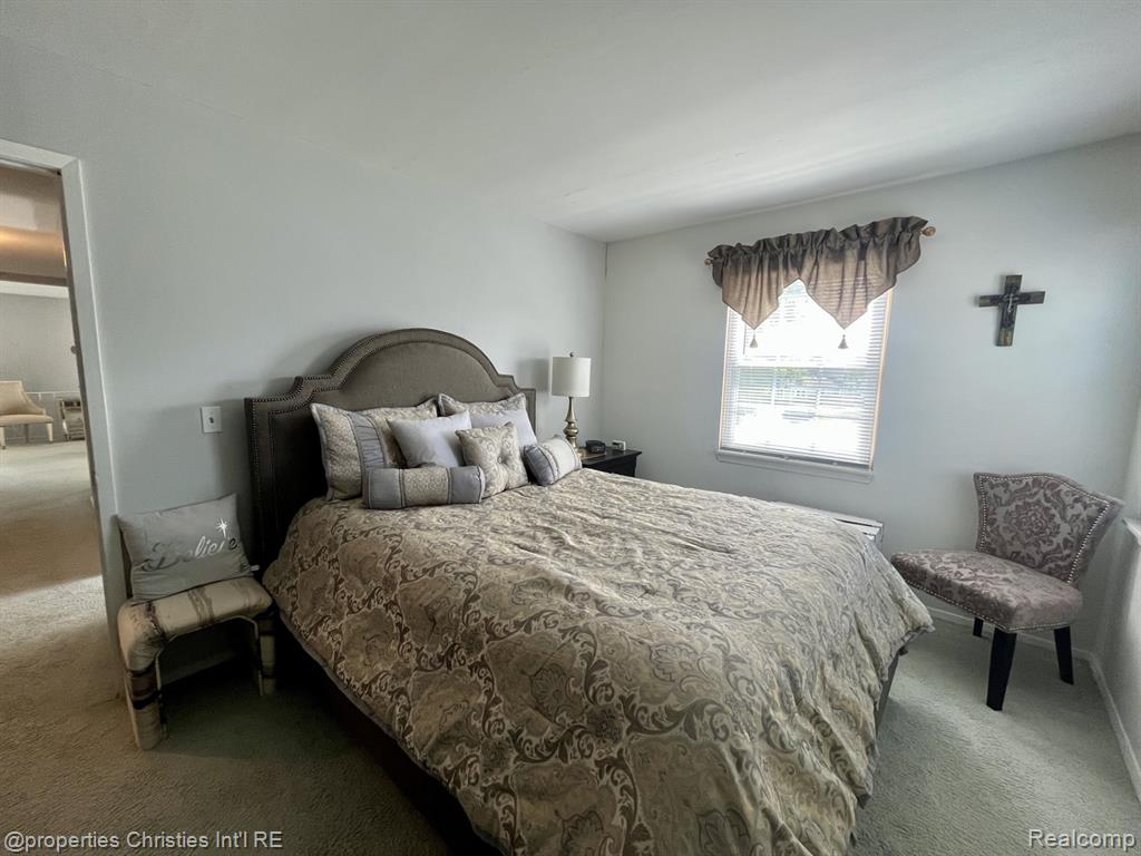 23672 N Rockledge Property Photo 13