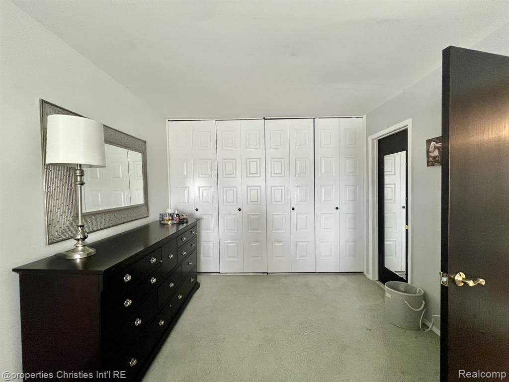 23672 N Rockledge Property Photo 15